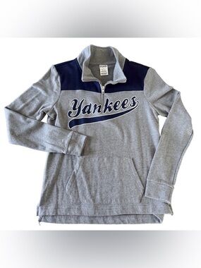 PINK Victoria's Secret YANKEES Gray 1/4 Zip Crewneck